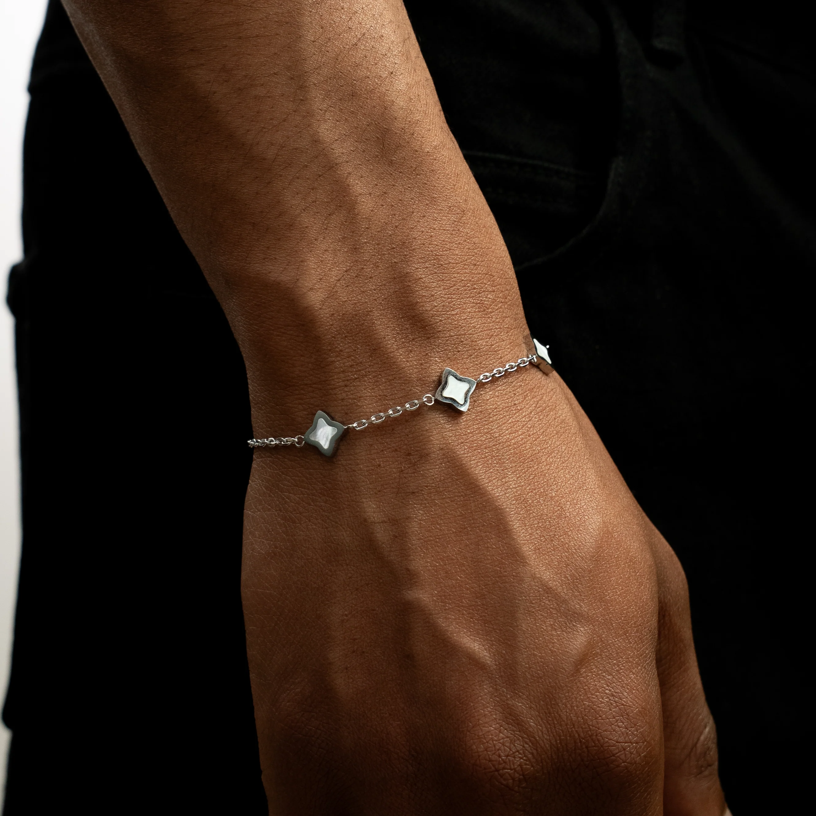 Bracelet Flower câble Argenté - Motif Blanc - Image 3