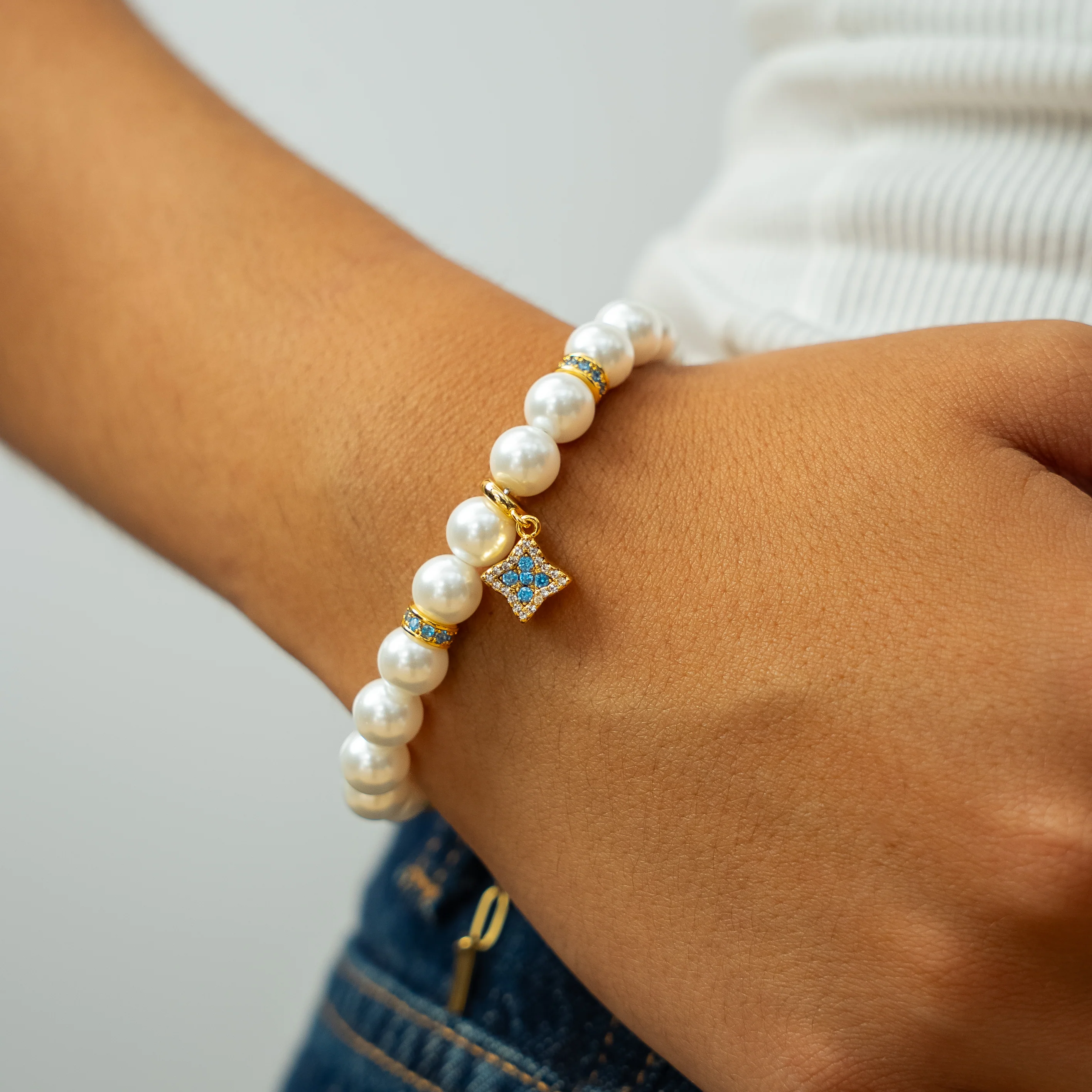 Bracelet Flower Pearl Doré - Pierres Bleues - Image 2