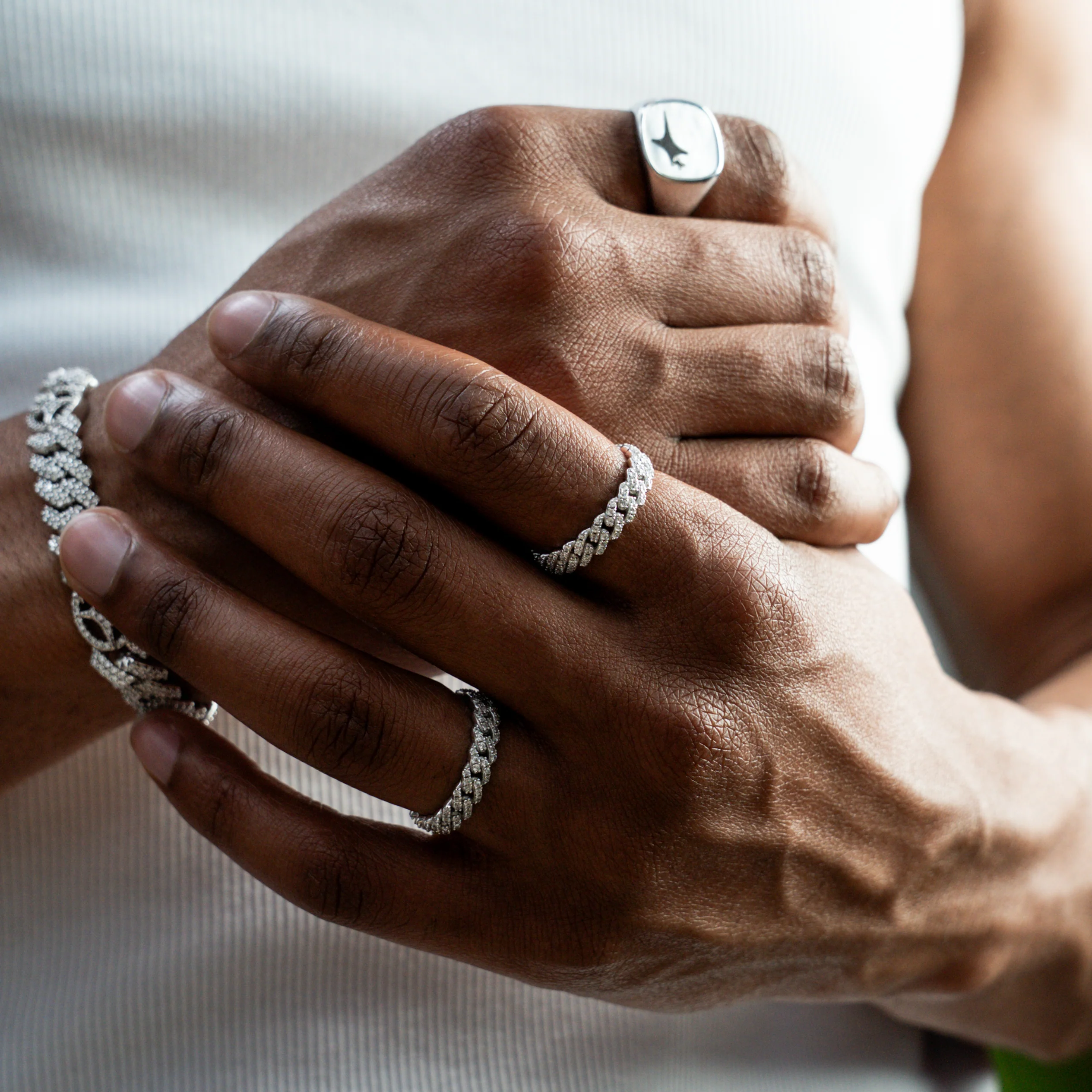 Slim Iced Cuban link ring argentée - Image 3