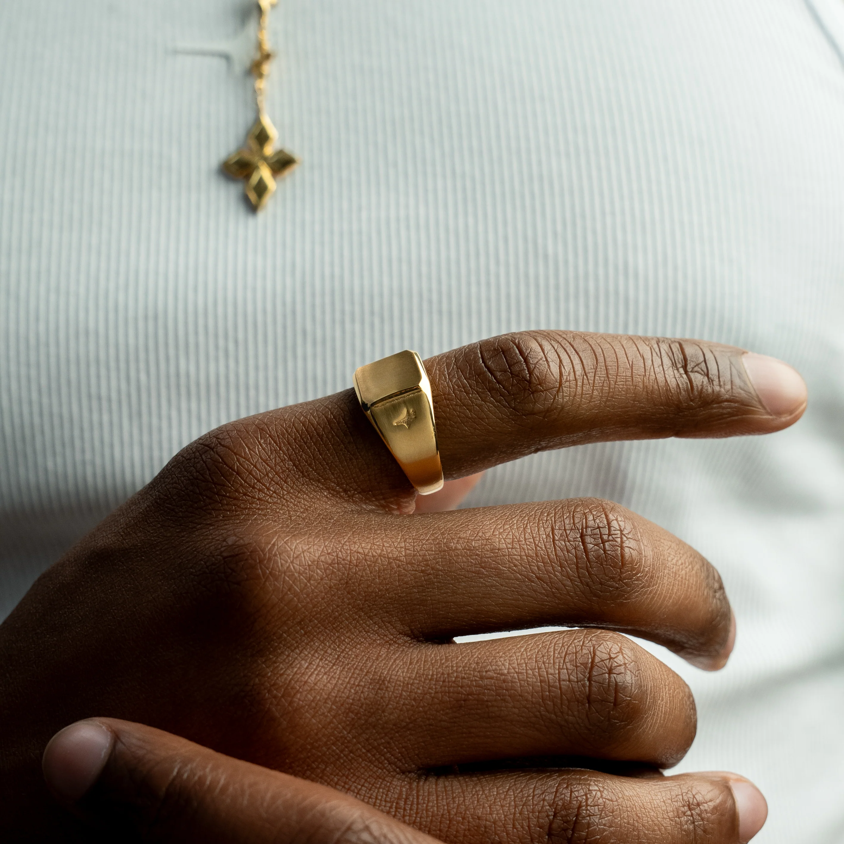 Square signet ring dorée - Image 3